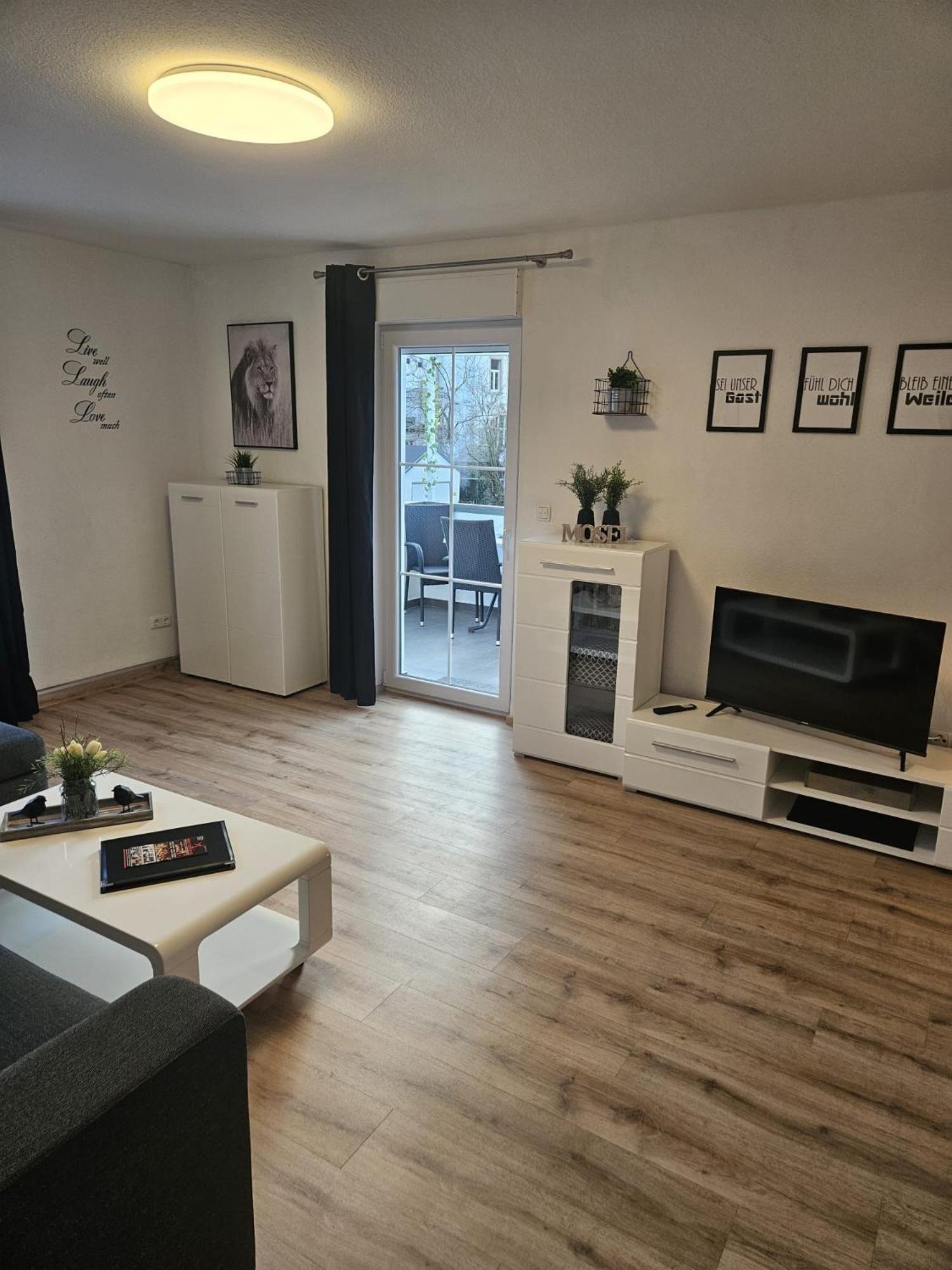 Hakans Moselblick Ferienwohnung Treis-Karden Eksteriør billede